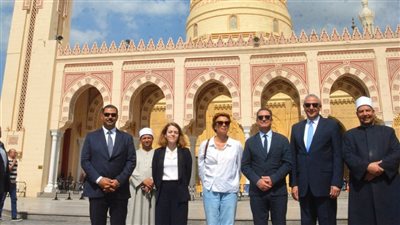 السفير الفرنسي يزور مسجد السيد البدوي بطنطا.. والغربية تروج للسياحة الدينية والثقافية