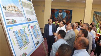 نائب محافظ بني سويف يتفقد مركز تنمية المهارات بعزبة النور