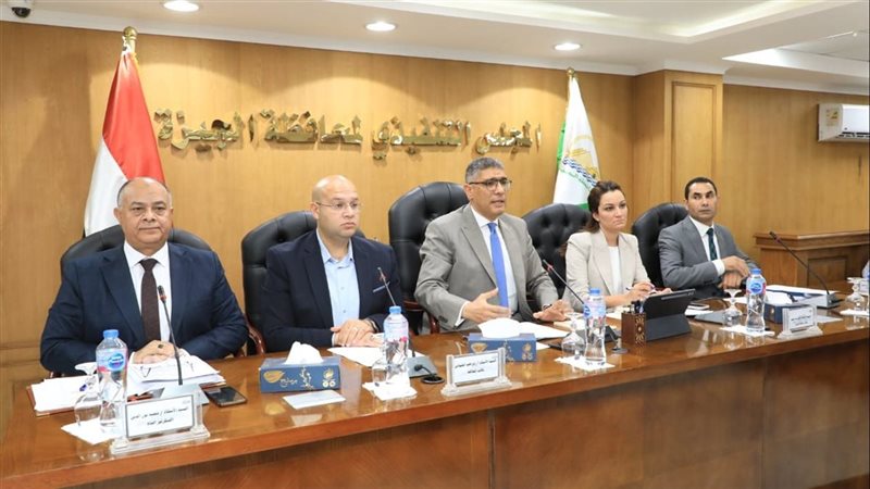 اجتماع محافظة الجيزة