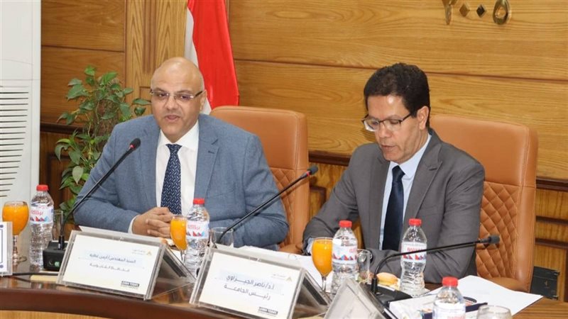 رئيس جامعة بنها ومحافظ القليوبية