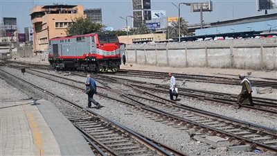 النقل تواصل حملة “سلامتك تهمنا” للتوعية بمخاطر السلوكيات السلبية على السكك الحديدية 