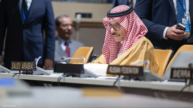 وزير الخارجية السعودي الأمير فيصل بن فرحان آل سعود