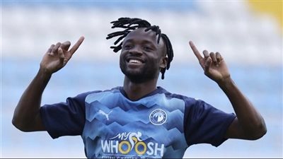 ماييلي يقود تشكيل بيراميدز في مواجهة طلائع الجيش بالدورى الممتاز