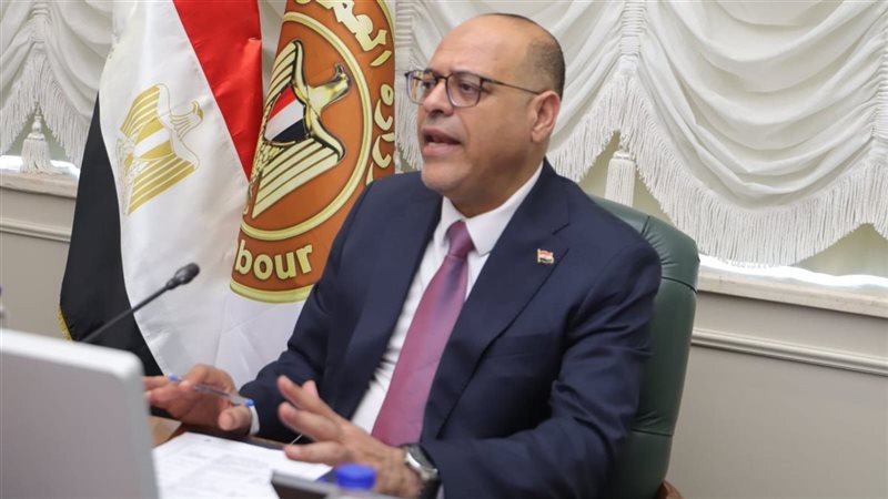 وزير العمل 