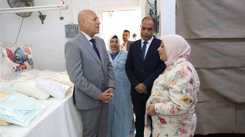 محافظ القاهرة يفتتح مركز طباعة وحضانة لخدمة أمهات الأسمرات