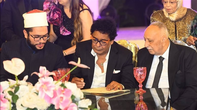 محمد منير
