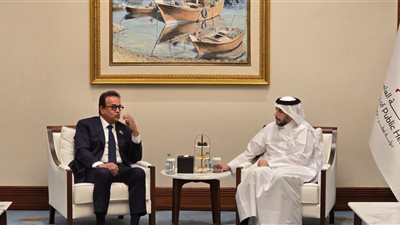 وزير الصحة يبحث مع نظيره القطري دعم القطاع الصحي بغزة
