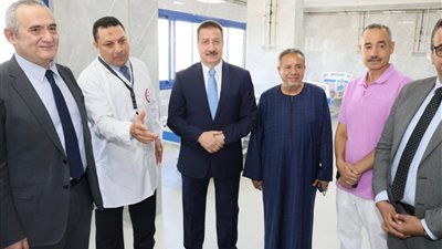 محافظ المنوفية ورئيس هيئة المستشفيات يتفقدان أعمال تطوير الحضانات بمستشفى شبين الكوم