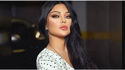 بعد قليل.. محاكمة طبيب شهير بتهمة استغلال فيديوهات إعلانية لـ هيفاء وهبي