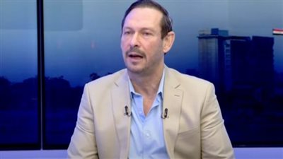أيمن الشيوي: «الملك لير» مع يحيى الفخراني كان الحلم الكبير