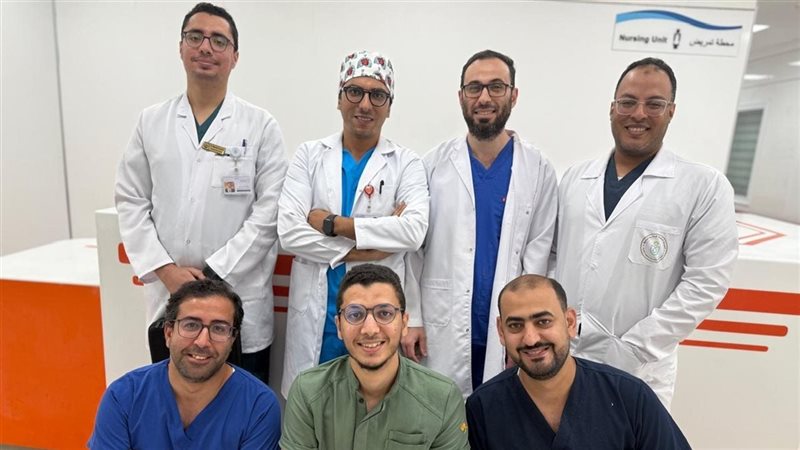 الفريق الطبي للعملية 