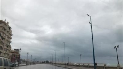 طقس اليوم خريفي معتدل وشبورة على الطرق واضطراب الملاحة مساءً