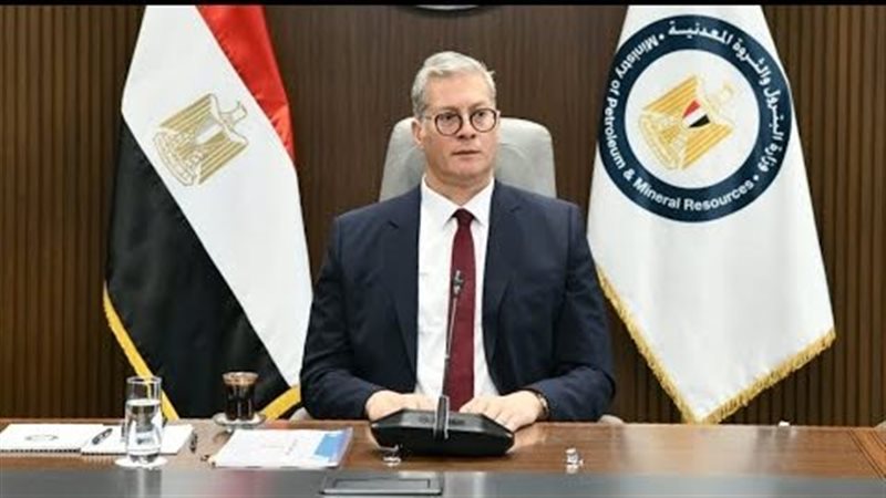وزير البترول المهندس كريم بدوي