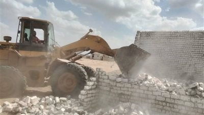 الشرقية تزيل 4 تعديات على مبانٍ وتسترد 8 حالات على أراضي وأملاك الدولة
