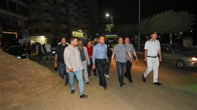 في جولة مسائية.. محافظ الشرقية يتابع تطوير شارع سعد زغلول بالزقازيق