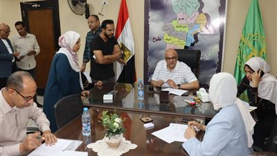 محافظ القليوبية يعقد اللقاء الجماهيري بشبين القناطر لحل مشكلات المواطنين