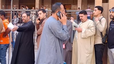 مجمع محاكم سوهاج يستقبل أوراق راغبي الترشيح لانتخابات النواب