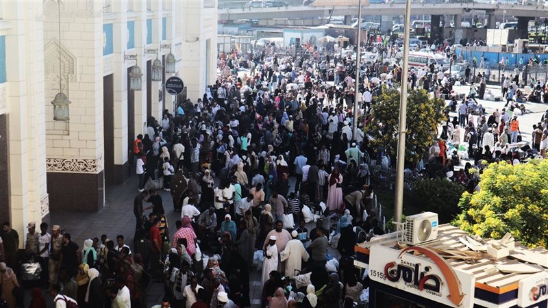 نقل الأشقاء السودانيين ضمن مبادرة العودة الطوعية