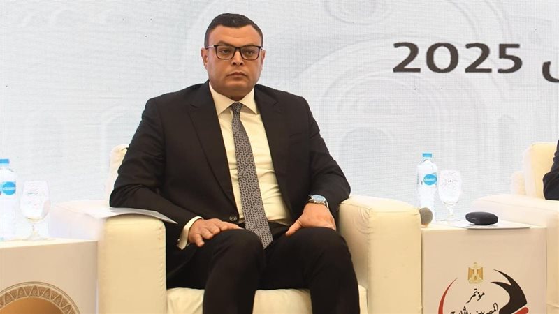 وزير الإسكان