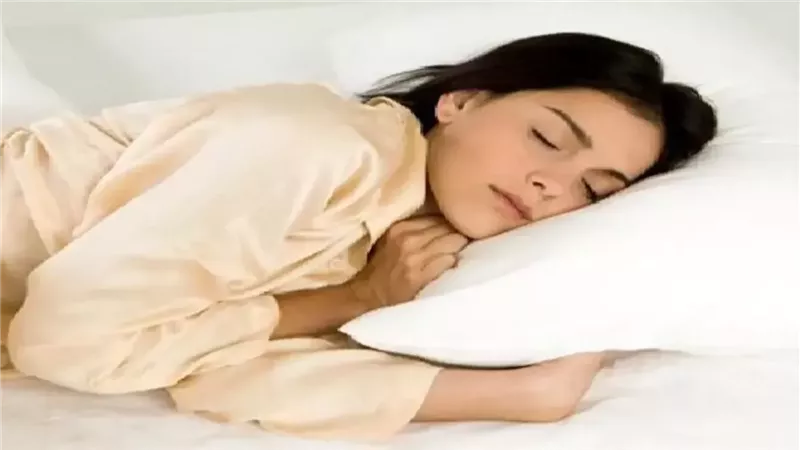 النوم 