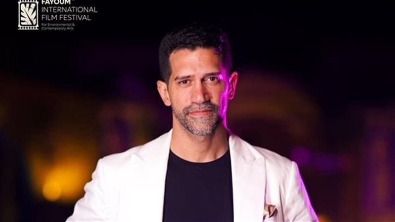 الفنان أحمد مجدي