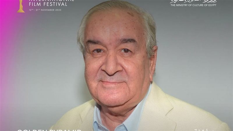 المخرج محمد عبد العزيز