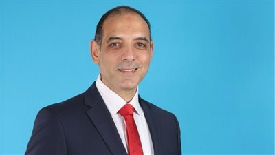 علي عادل: تطوير فرع التجمع الخامس على رأس أولويات برنامج 