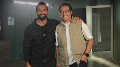 بعد إثارة الجدل بفيديوهاته.. سامح سند يكشف علاقته بقصر الباشا وأحمد حاتم