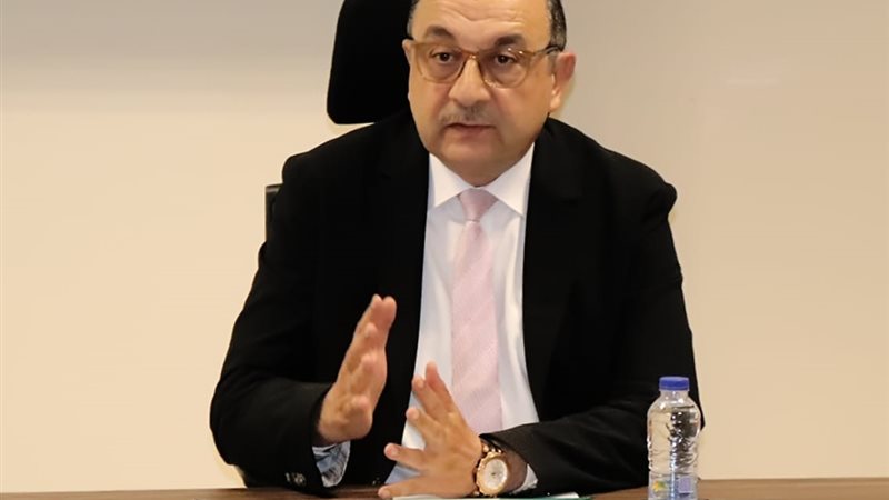 وزير قطاع الأعمال العام