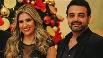 عمرو محمود ياسين يطلب الدعاء لزوجته لخضوعها لعمليه جراحية دقيقة