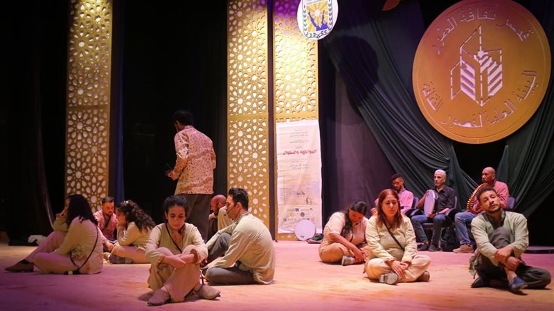 تنفيذ عروض مسرح 