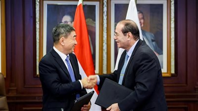مصر والصين تتفقان على منح تراخيص للبنوك والمؤسسات المالية للعمل في البلدين