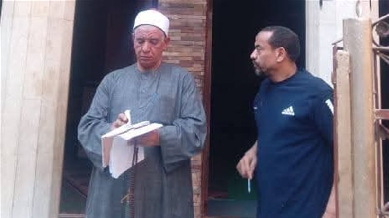 وكيل وزارة الاوقاف اثناء المرور على المساجد