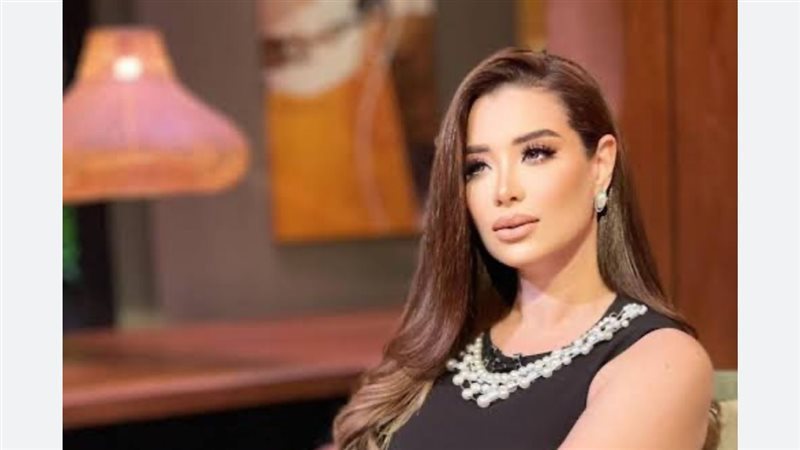  الإعلامية مروة صبري