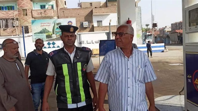 حملات مكثفة على محطات البنزين