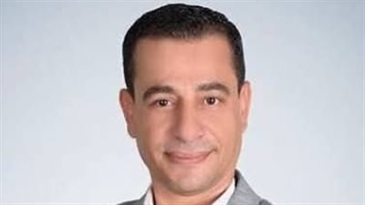 المهن التمثيلية: اختيار هشام عطوة رئيسا لقطاع المسرح تتويج لإنجازاته