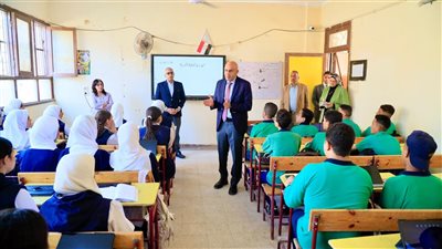وزير التربية في زيارة ميدانية بمحافظة أسيوط لمتابعة انضباط سير العملية التعليمية