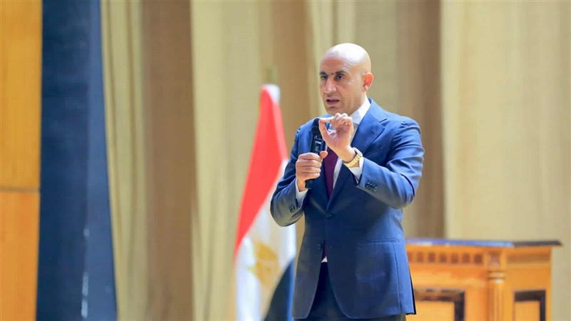 وزير التربية والتعليم 