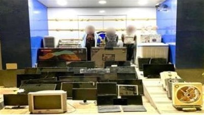 المتهمين عقب إلقاء القبض عليهم 