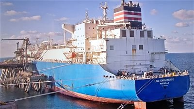 قفزة في الصادرات المصرية يقودها البناء والكيماويات والصناعات الهندسية