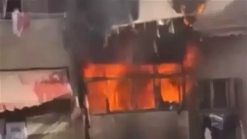 حريق أرشيفية 