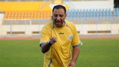 أشرف خضر: أبناء الإسماعيلي يحملونه في الظروف الصعبة.. لكنهم وحدهم لا يكفون