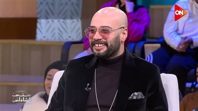 حاتم صلاح يحتفل بعقد قرانه في قصر عابدين وأحمد فهمي يمدحه في 