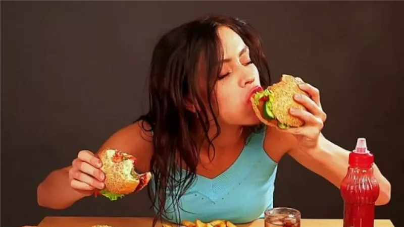 وجبات سريعة 