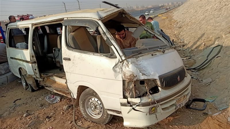 انقلاب ميكروباص أرشيفية 