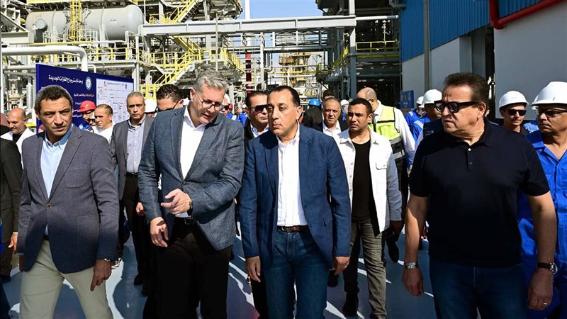 جولة رئيس الوزراء بالسويس