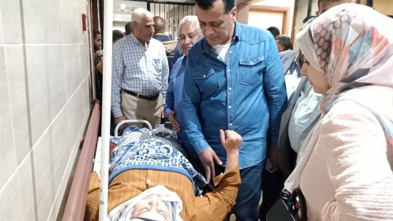 زيارة وكيل تعليم سوهاج للمصابين 