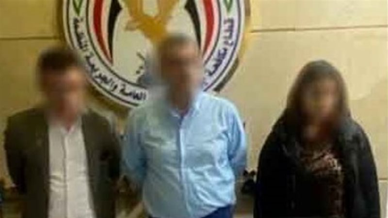 المتهمين 