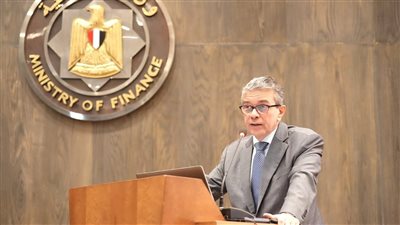 رئيس مصلحة الجمارك: تطوير البيئة التشريعية لمواكبة مستجدات التجارة الإلكترونية