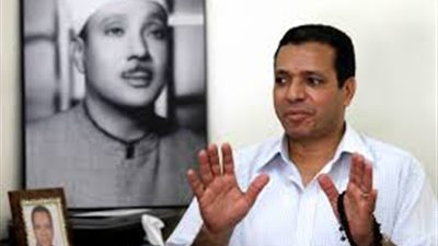 وفاة القارئ عصام عبد الباسط عبد الصمد وصلاة الجنازة بمسجد مصطفى محمود